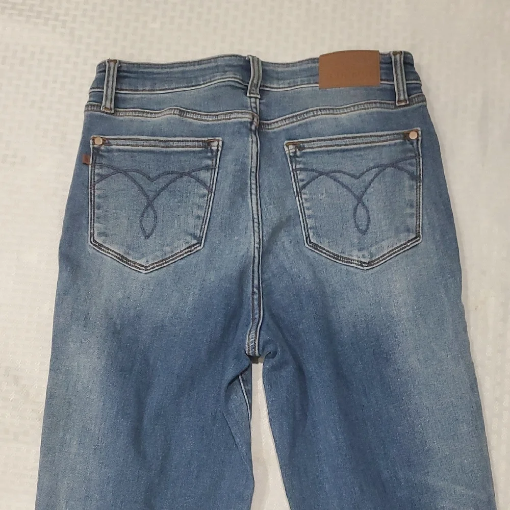 Judy Blue Straight Leg Jeans in Classic Blue - Picture 10 of 14